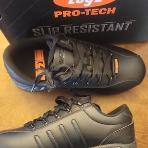 Lugz Men's Black Slip Resistant Sneakers